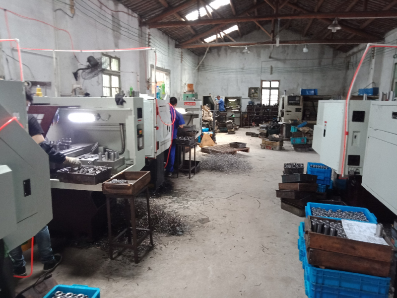 511系列在数控加工中心现场应用